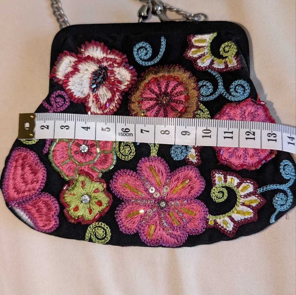 Bundle 2 Purses Beautiful - Picture 8 of 14